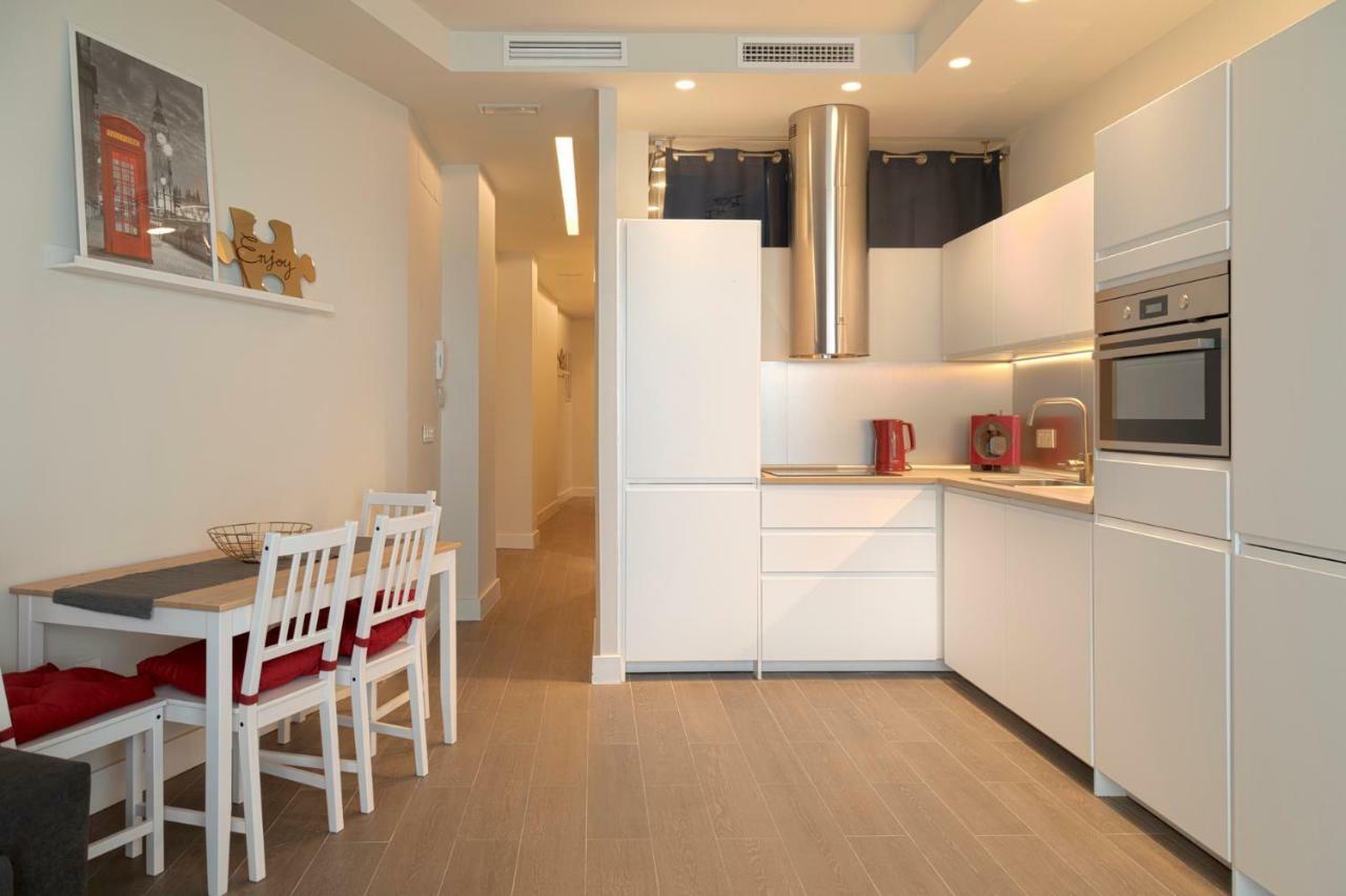 Apartament Suncity Teatro Premier Malaga Zewnętrze zdjęcie