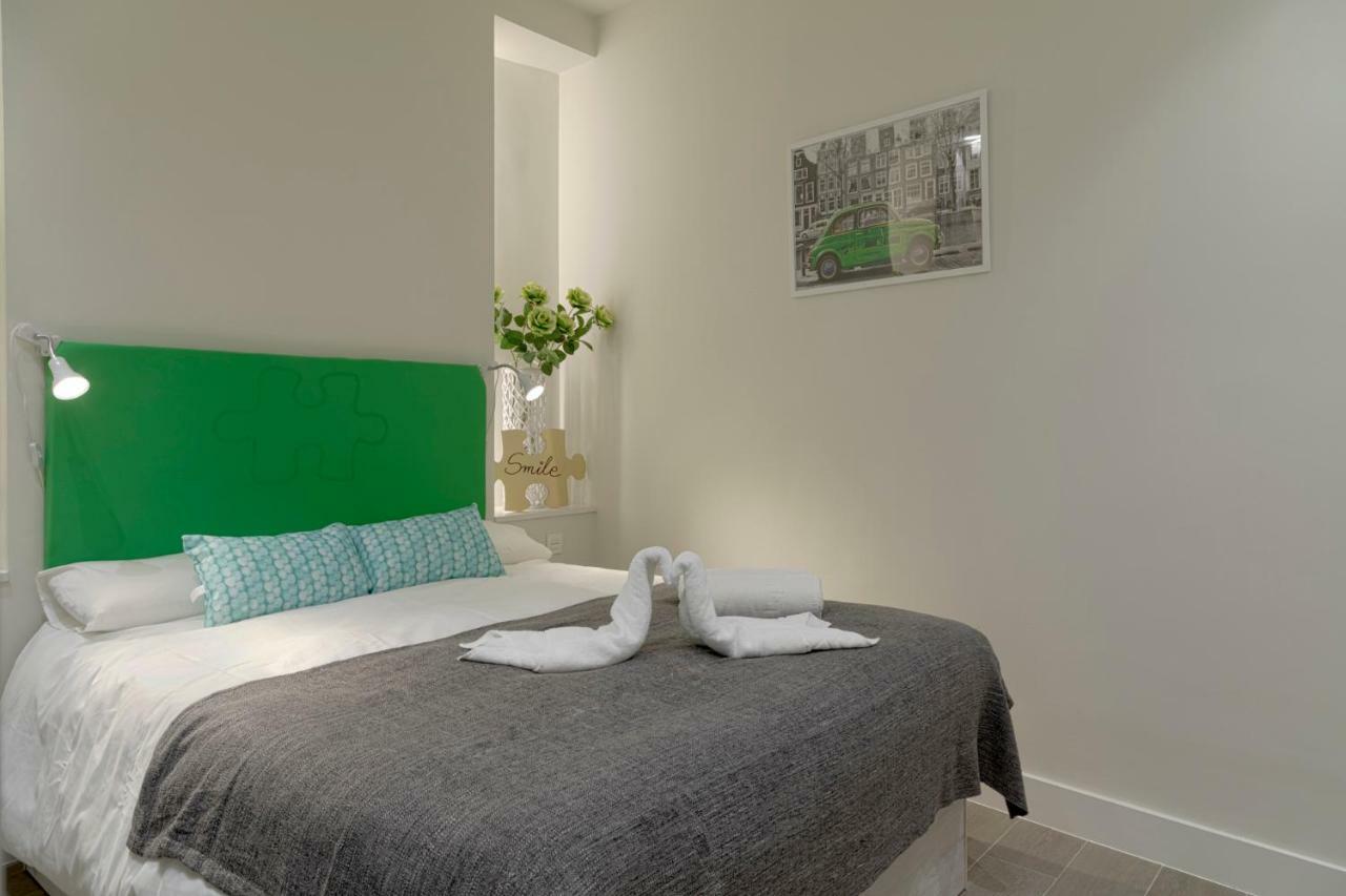 Apartament Suncity Teatro Premier Malaga Zewnętrze zdjęcie