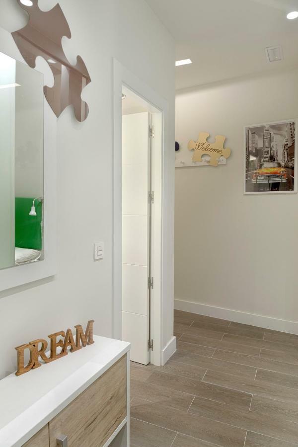 Apartament Suncity Teatro Premier Malaga Zewnętrze zdjęcie